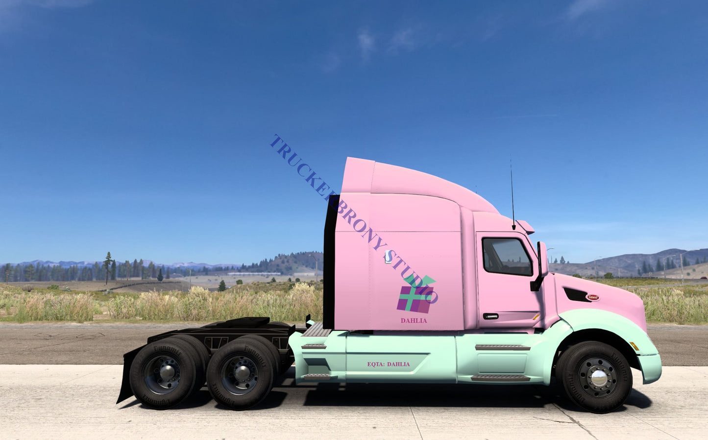 Dahlia Peterbilt 579 (Digital Image)