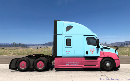 Mrs. Cup Cake Freightliner Casadia (Digital Image)